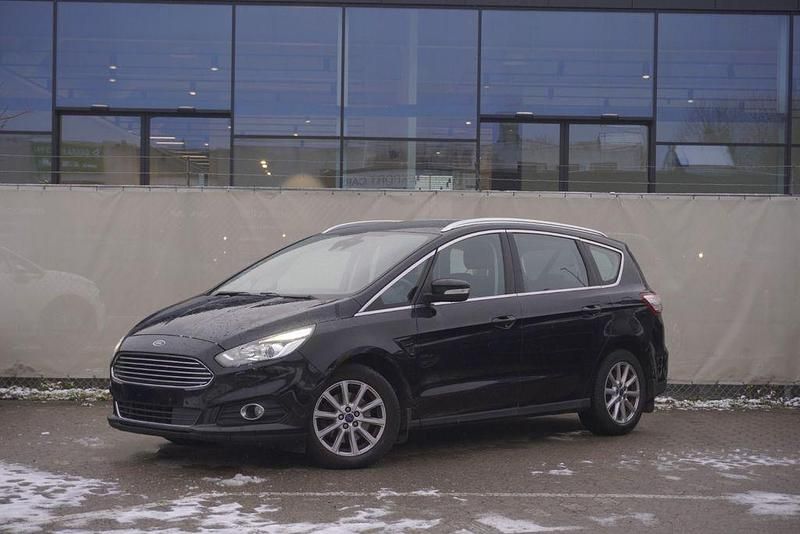 Gebraucht Ford S-MAX Titanium 239 PS (175 kW) 2016 Schwarz Van / Kleinbus