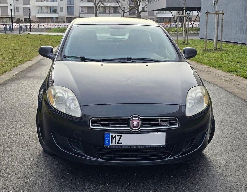 Gebraucht Fiat Bravo Active 120 PS (88 kW) 2009 Schwarz Kleinwagen