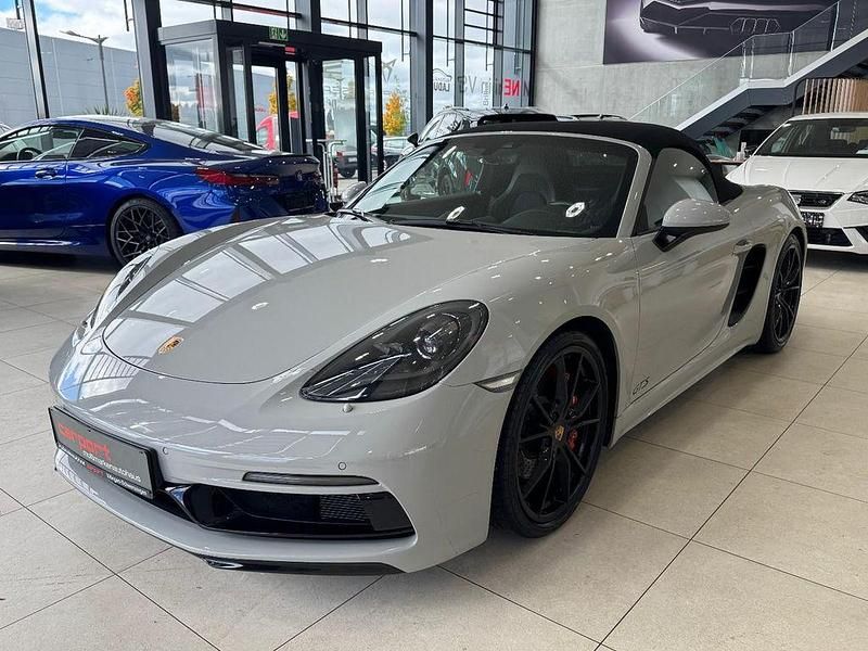 Grau Gebraucht 2019 Porsche 718 Boxster GTS Sport Cabrio | 67.890 € (Guter Preis) - Bild 1/4