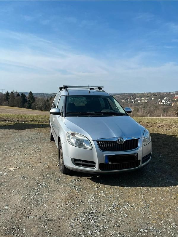 Gebraucht Skoda Roomster 70 PS (51 kW) 2008 Grau Van / Kleinbus
