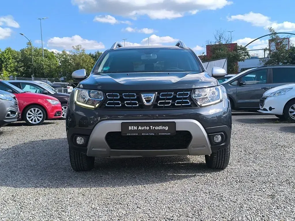 Gebraucht Dacia Duster Prestige 116 PS (85 kW) 2018 Grau SUV