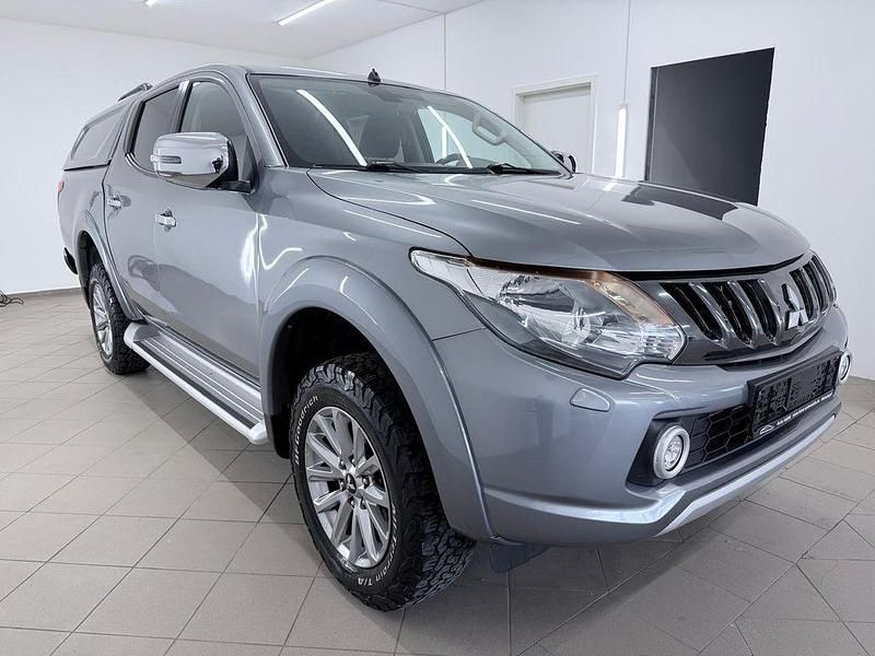 Gebraucht Mitsubishi L200 154 PS (113 kW) 2018 Grau Pickup