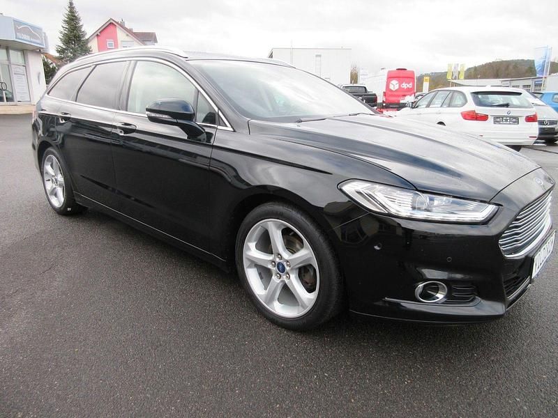 Gebraucht Ford Mondeo Titanium 211 PS (155 kW) 2016 Schwarz Kombi