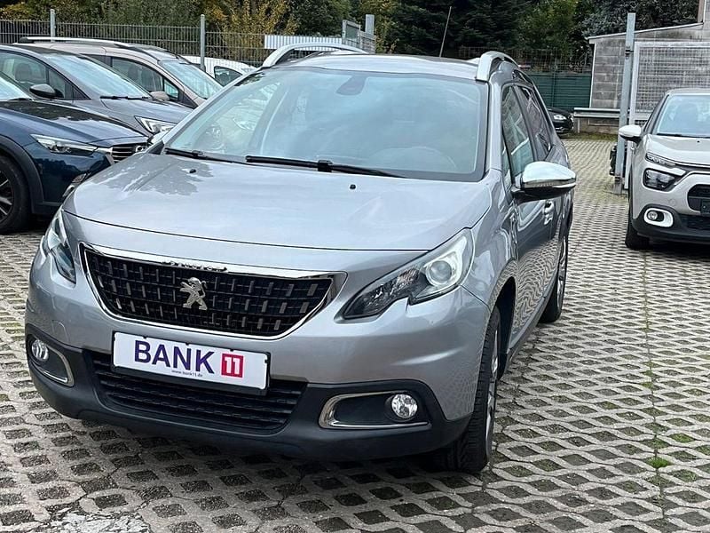 Gris artense Gebraucht 2018 Peugeot 2008 SUV | 7.900 € (Superpreis) - Bild 1/4