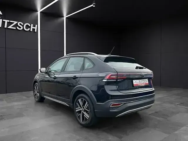 Gebraucht VW Taigo Style 110 PS (80 kW) 2022 Deep black perleffekt SUV