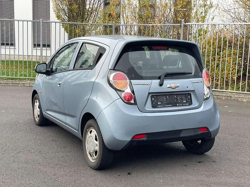 Gebraucht Chevrolet Spark LS 68 PS (50 kW) 2012 Blau Kleinwagen