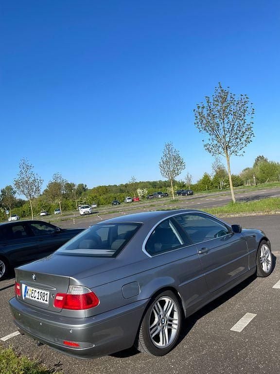Second-hand BMW 320 170 CP (125 kW) 2003 Gri Coupe