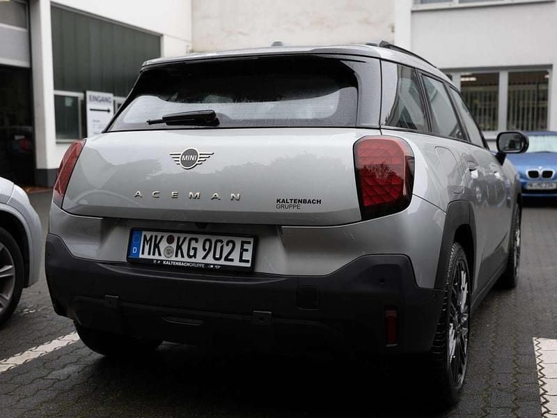 Gebraucht Mini Aceman Essential 135 kW (184 PS) 2025 Silber SUV