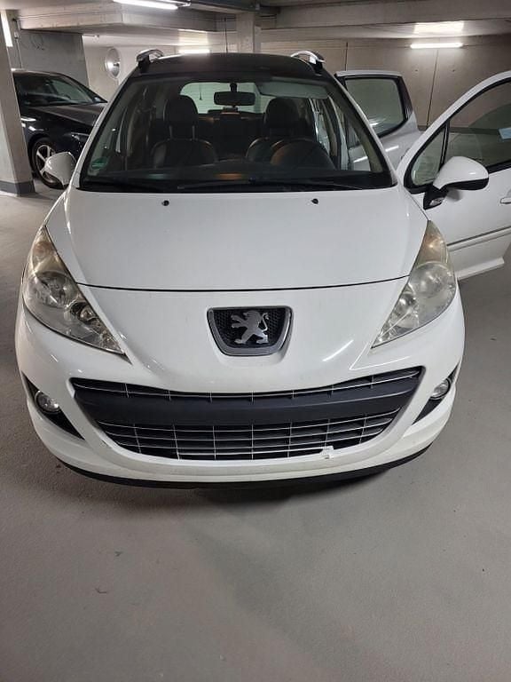 Gebraucht Peugeot 207 Premium 120 PS (88 kW) 2012 Weiß Kombi