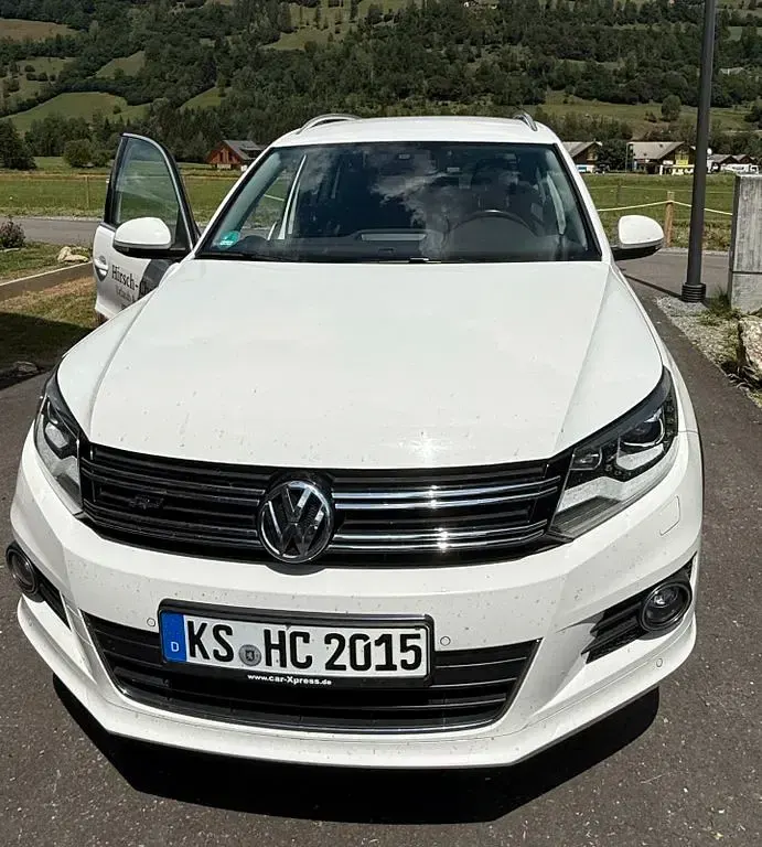 Gebraucht VW Tiguan Sport 140 PS (102 kW) 2013 Weiß SUV