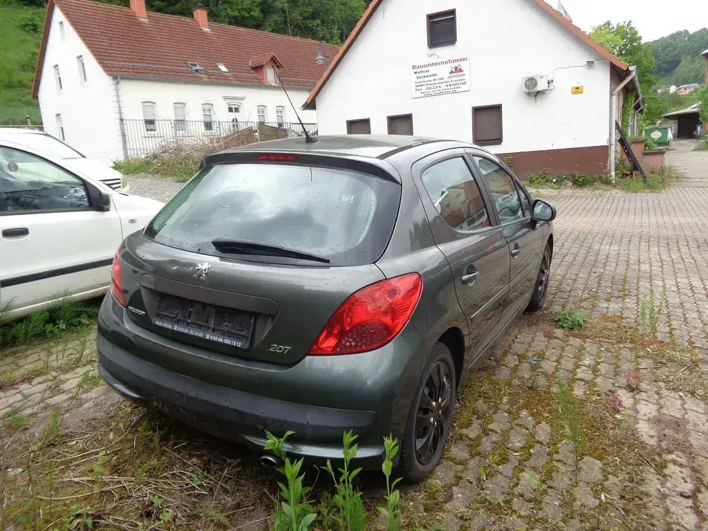 Gebraucht Peugeot 207 Sport 120 PS (88 kW) 2008 Grau Limousine