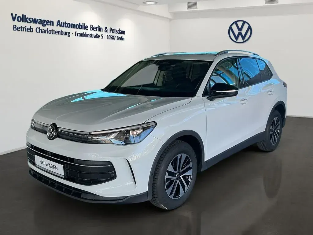 Neu VW Tiguan Life 131 PS (96 kW) 2026 Weiß SUV