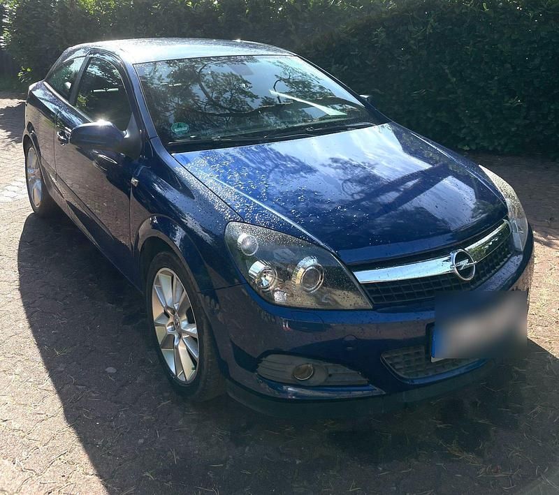 Gebraucht Opel Astra GTC Sport 125 PS (91 kW) 2009 Blau Coupé