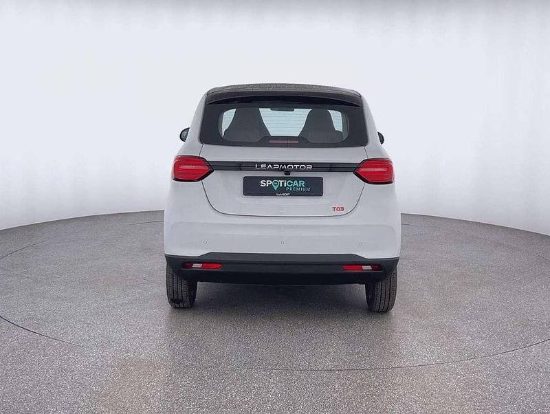 Neu Leapmotor T03 69 kW (95 PS) 2025 Weiß Kleinwagen