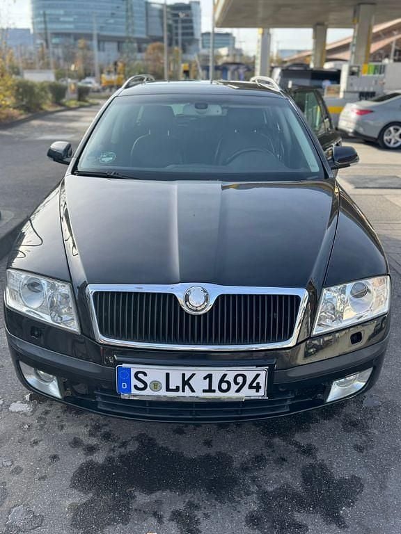 Schwarz Gebraucht 2008 Skoda Octavia Classic Limousine | 3.300 € (Guter Preis) - Bild 1/4