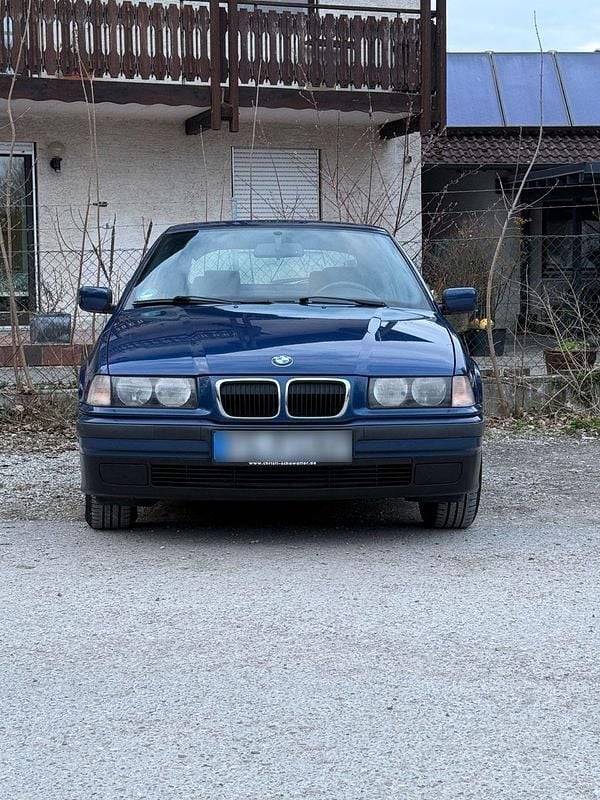Gebraucht BMW 316 102 PS (75 kW) 1998 Blau Coupé