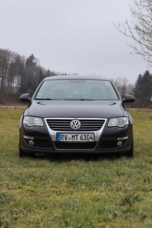 Schwarz Gebraucht 2006 VW Passat Comfortline Limousine | 4.000 € (Fairer Preis) - Bild 1/4