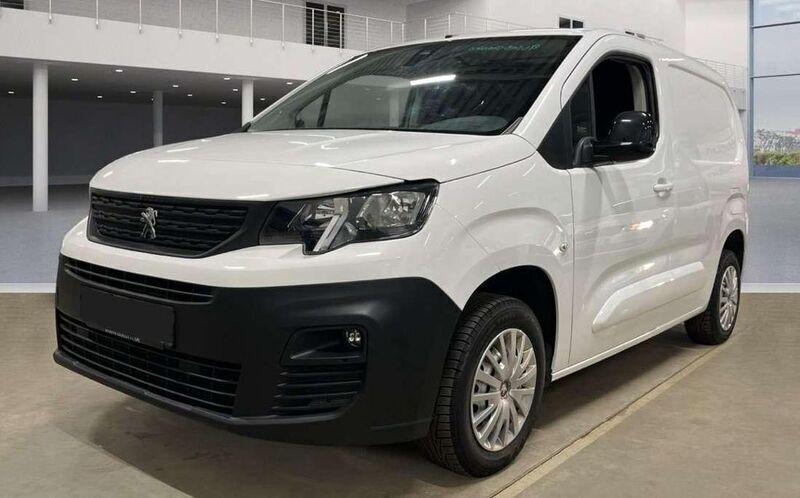 Lack weiss banquise Gebraucht 2022 Peugeot Partner Premium Van / Kleinbus | 14.990 € (Etwas zu teuer) - Bild 1/4