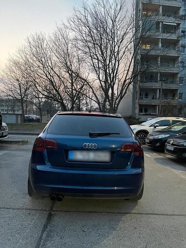 Gebraucht Audi A3 Sportback 170 PS (125 kW) 2011 Blau Kleinwagen