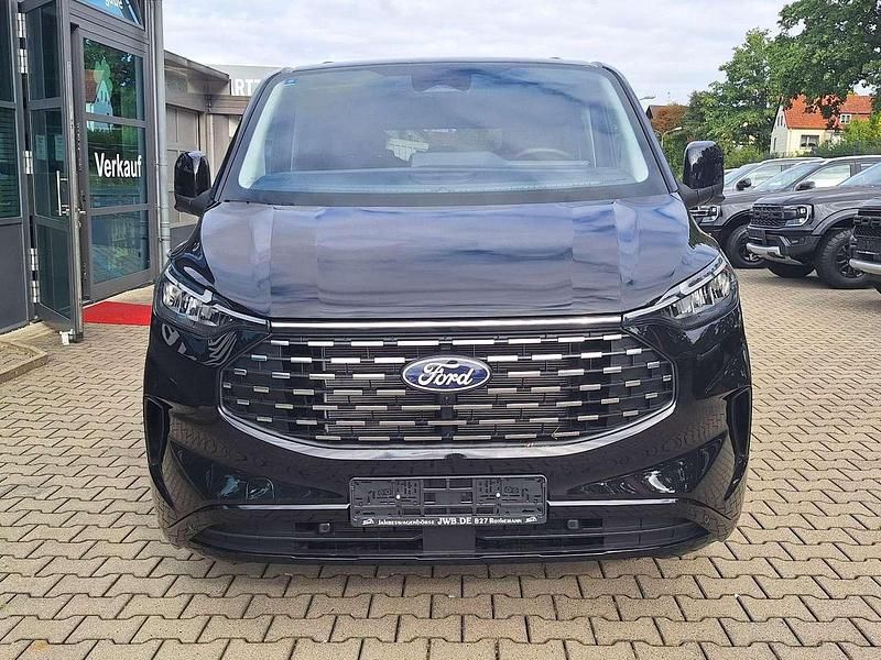 Neu Ford Tourneo Titanium 170 PS (125 kW) 2025 Agate black met. Van / Kleinbus