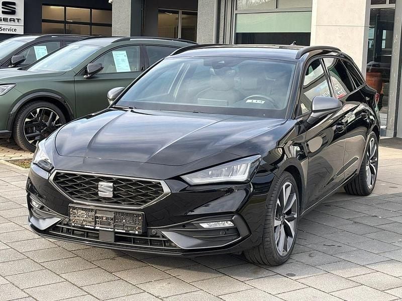 Gebraucht Seat Leon FR 150 PS (110 kW) 2023 Schwarz Limousine