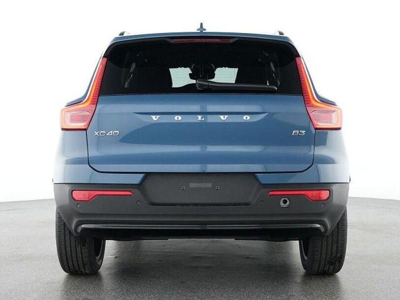 Gebraucht Volvo XC40 Plus 163 PS (119 kW) 2025 Blau SUV
