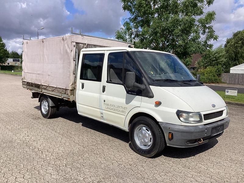 Second-hand Ford Transit 2004 Alb SUV