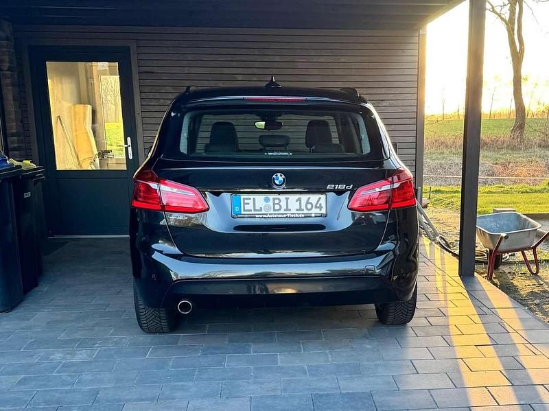 Gebraucht BMW 218 150 PS (110 kW) 2017 Schwarz Kombi