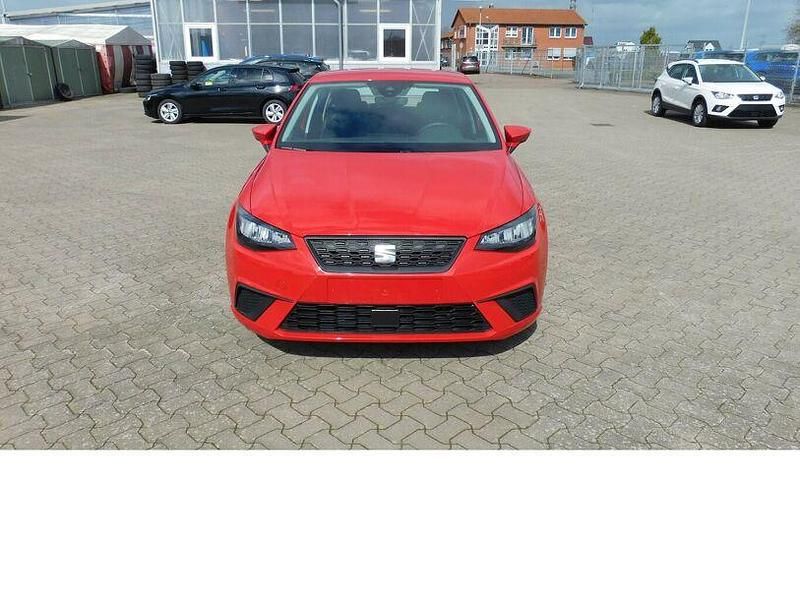 Gebraucht Seat Ibiza Style 80 PS (58 kW) 2023 Emocionrot s3h Kleinwagen