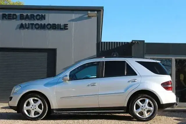 Gebraucht Mercedes ML420 306 PS (225 kW) 2007 Silber SUV