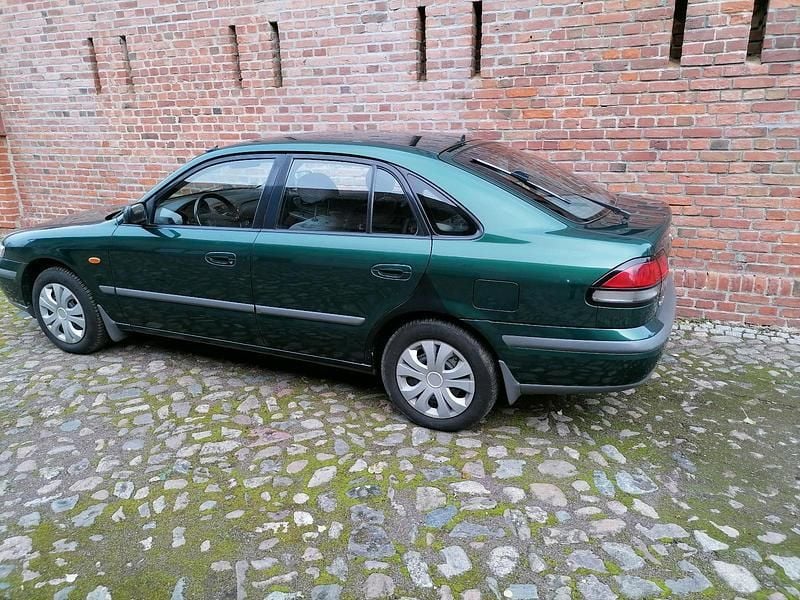 Gebraucht Mazda 626 115 PS (84 kW) 1999 Grün Kombi
