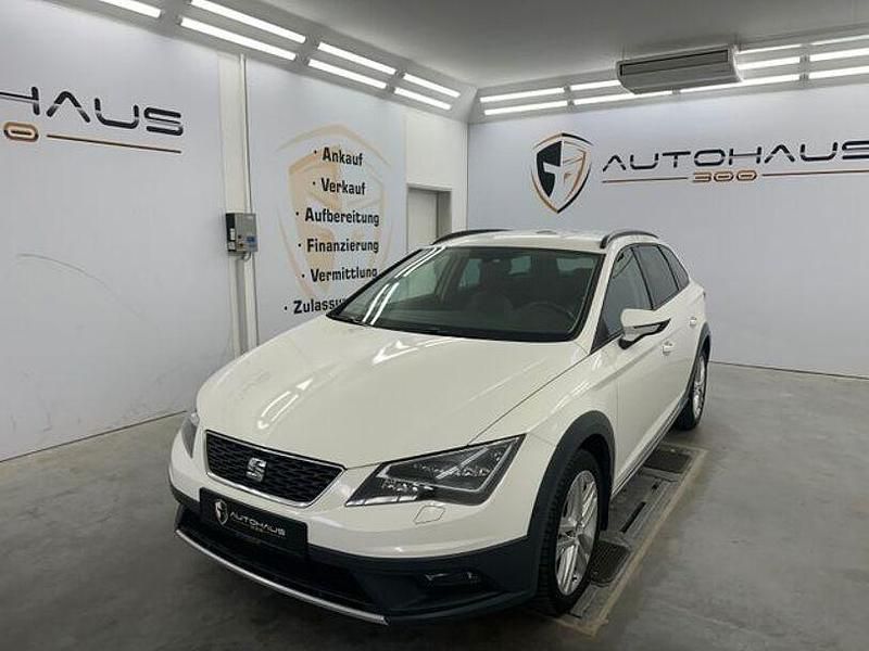 Andere Gebraucht 2017 Seat Leon Limousine | 11.990 € (Guter Preis) - Bild 1/4