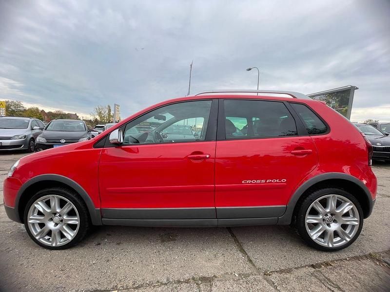 Gebraucht VW Polo Cross 69 PS (50 kW) 2006 Rot Kleinwagen