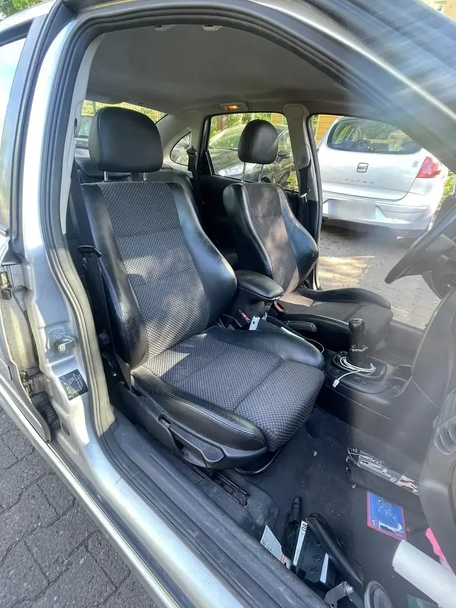 Usata Opel Vectra 125 CV (91 kW) 2001 Argento Berlina