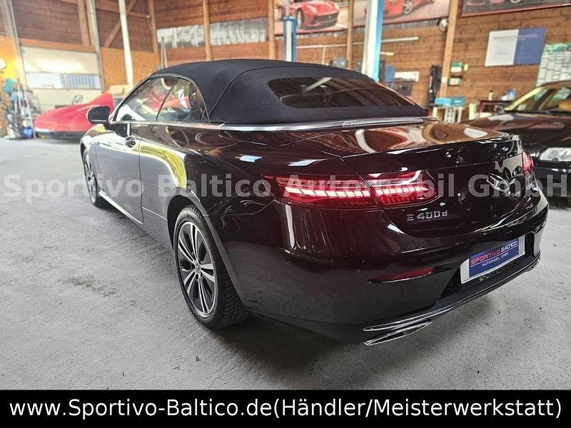 Gebraucht Mercedes E400 330 PS (242 kW) 2020 Schwarz Cabrio