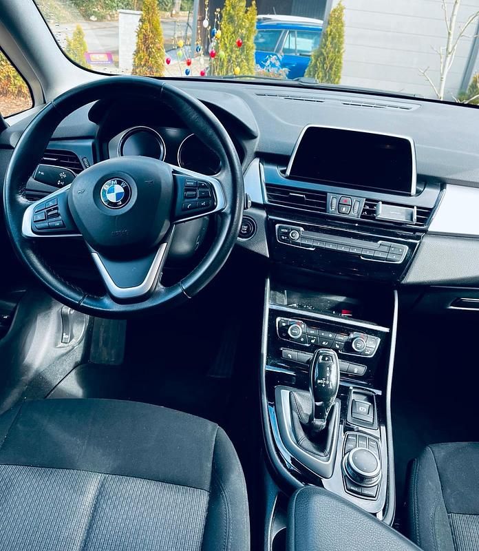 Gebraucht BMW 218 150 PS (110 kW) 2019 Schwarz Kombi