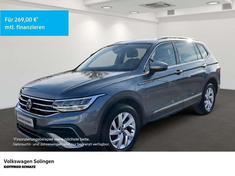 Platinum grey metallic Gebraucht 2022 VW Tiguan Allspace Life SUV | 28.780 € (Fairer Preis) - Bild 1/4