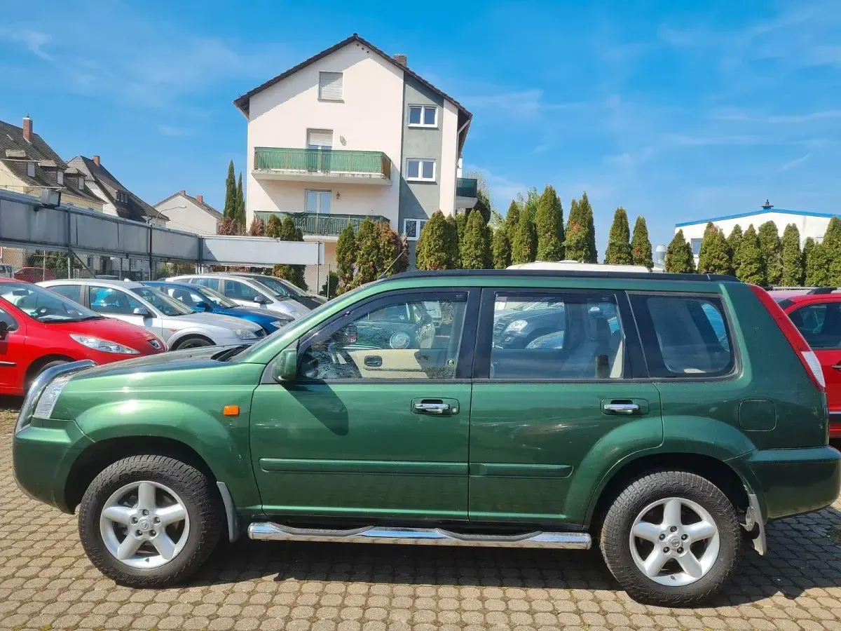Gebraucht Nissan X-Trail Comfort 140 PS (102 kW) 2002 Grün SUV