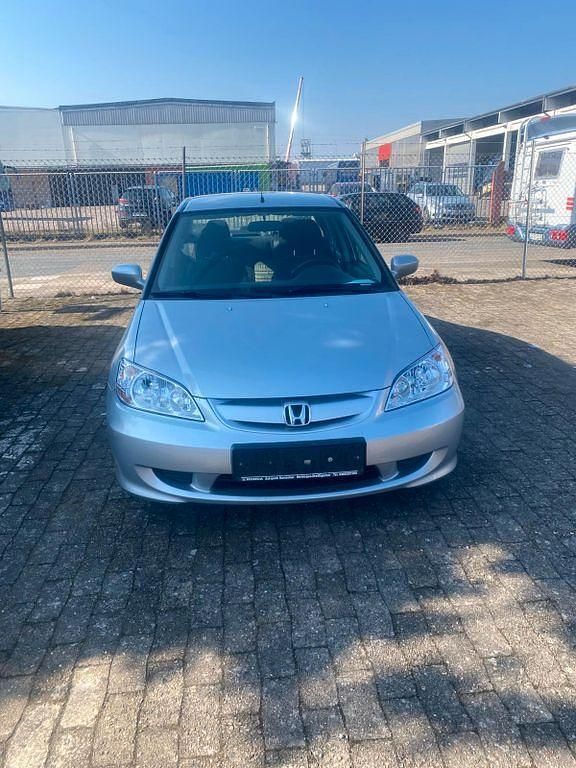 Gebraucht Honda Civic LS 83 PS (61 kW) 2004 Silber Limousine