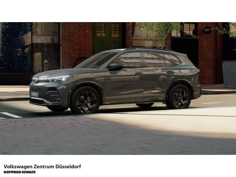 Neu VW Tiguan IQ Drive 150 PS (110 kW) 2026 Grau SUV