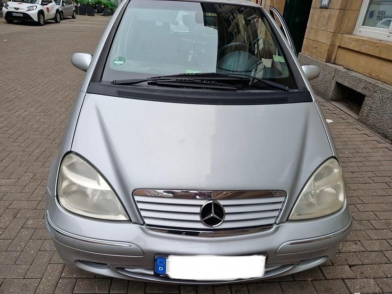 Silber Gebraucht 2001 Mercedes A160 Kleinwagen | 2.650 € (Teuer) - Bild 1/4