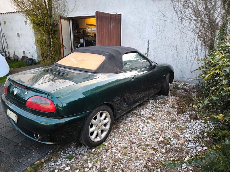Grün Gebraucht 2000 MG F Cabrio | 2.750 € (Fairer Preis) - Bild 1/4