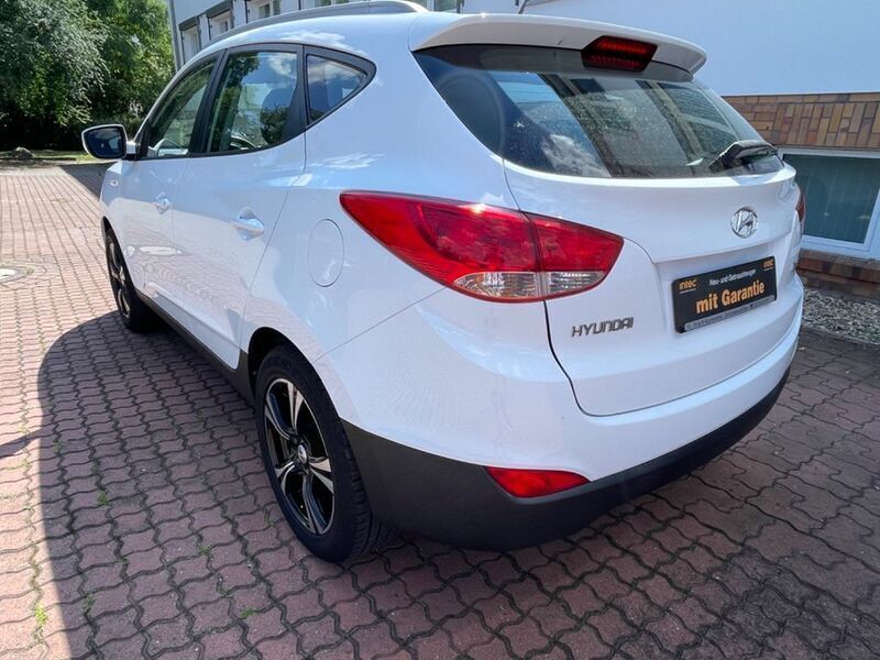 Gebraucht Hyundai ix35 Comfort 163 PS (119 kW) 2010 Weiß SUV