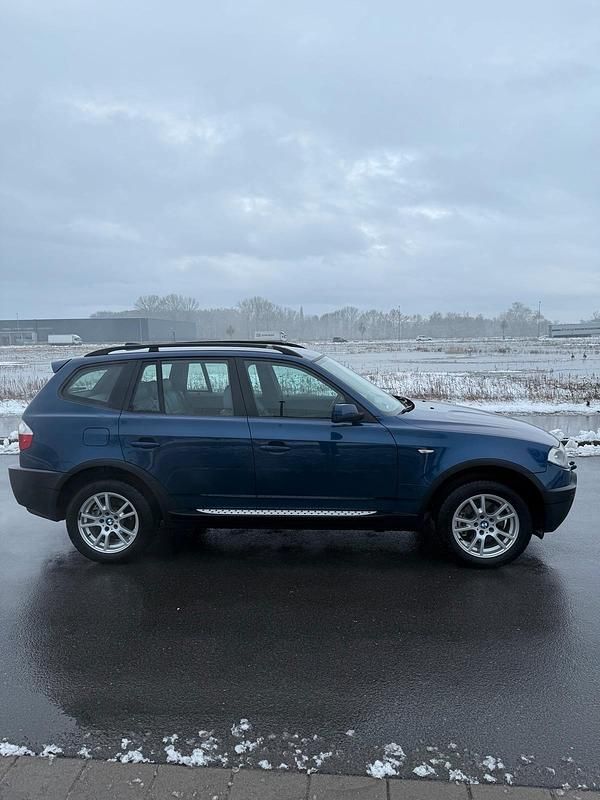 Gebraucht BMW X3 204 PS (150 kW) 2004 Blau SUV