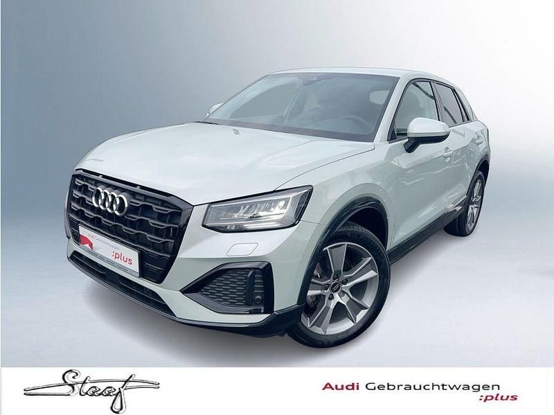 Tausilber metallic Gebraucht 2024 Audi Q2 Advanced SUV | 35.990 € - Bild 1/4
