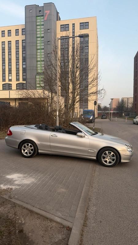 Gebraucht Mercedes CLK200 163 PS (119 kW) 2004 Silber Cabrio