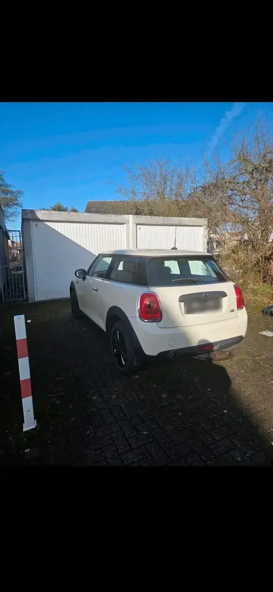 Gebraucht Mini ONE 75 PS (55 kW) 2016 Weiß Kleinwagen