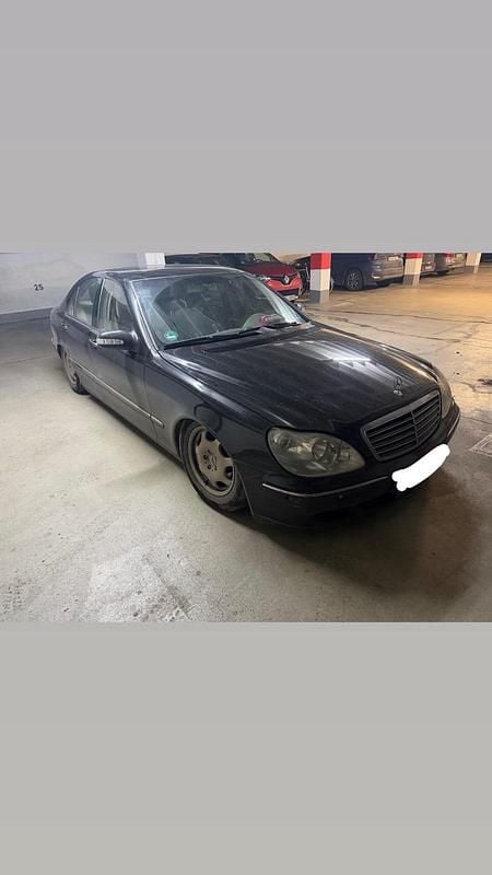 Schwarz Gebraucht 2006 Mercedes 320 Limousine | 1.500 € - Bild 1/4