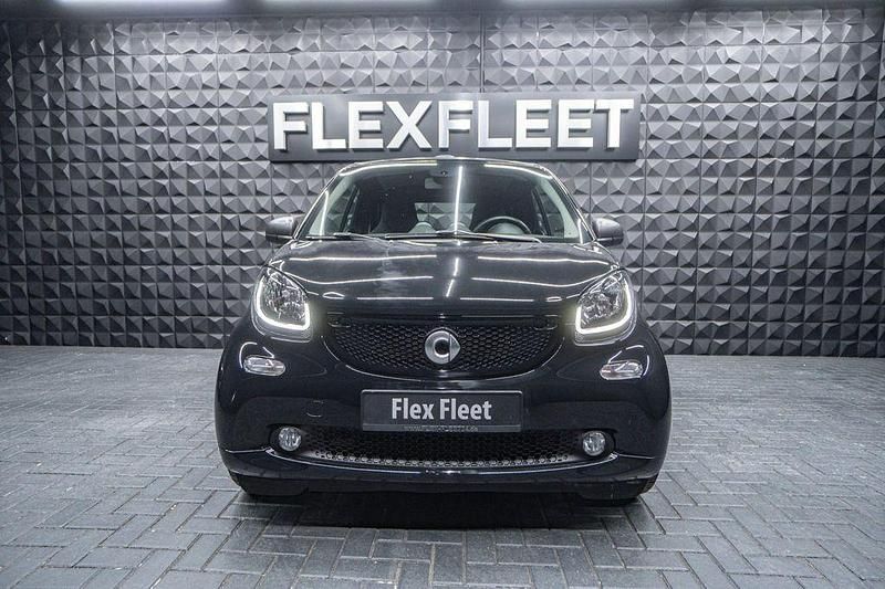 Gebraucht Smart ForTwo Cabrio 90 PS (66 kW) 2018 Schwarz Cabrio