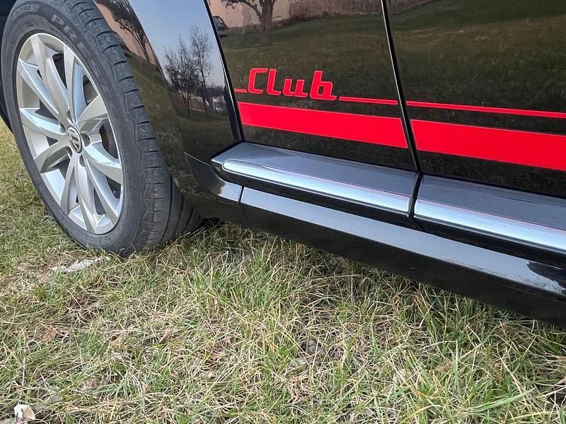 Gebraucht VW Beetle CLUB 105 PS (77 kW) 2015 Schwarz Kleinwagen